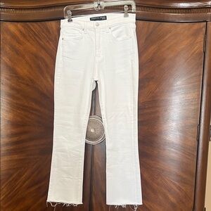 Veronica Beard white jeans,size 29.